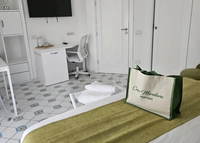 Bed & Breakfast Casa Mandara 4*