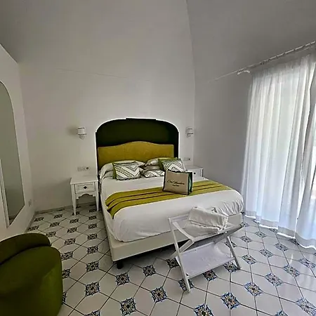 Casa Mandara Bed & Breakfast 3*
